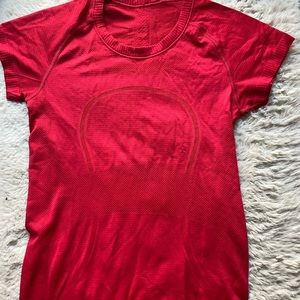 Lululemon top